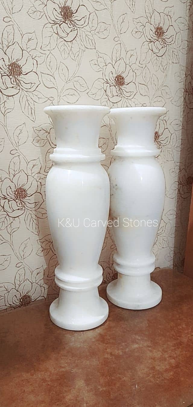 Supreme Marble Flower Vase Set - Image 2