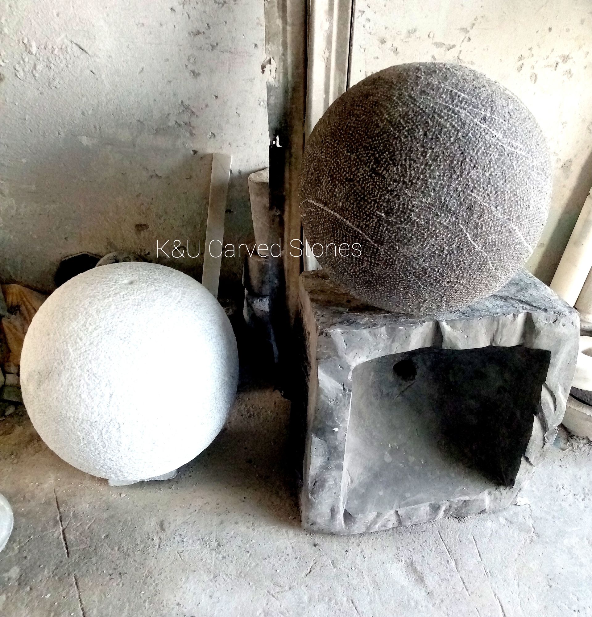 natural limestone sphere Pakistan supplier